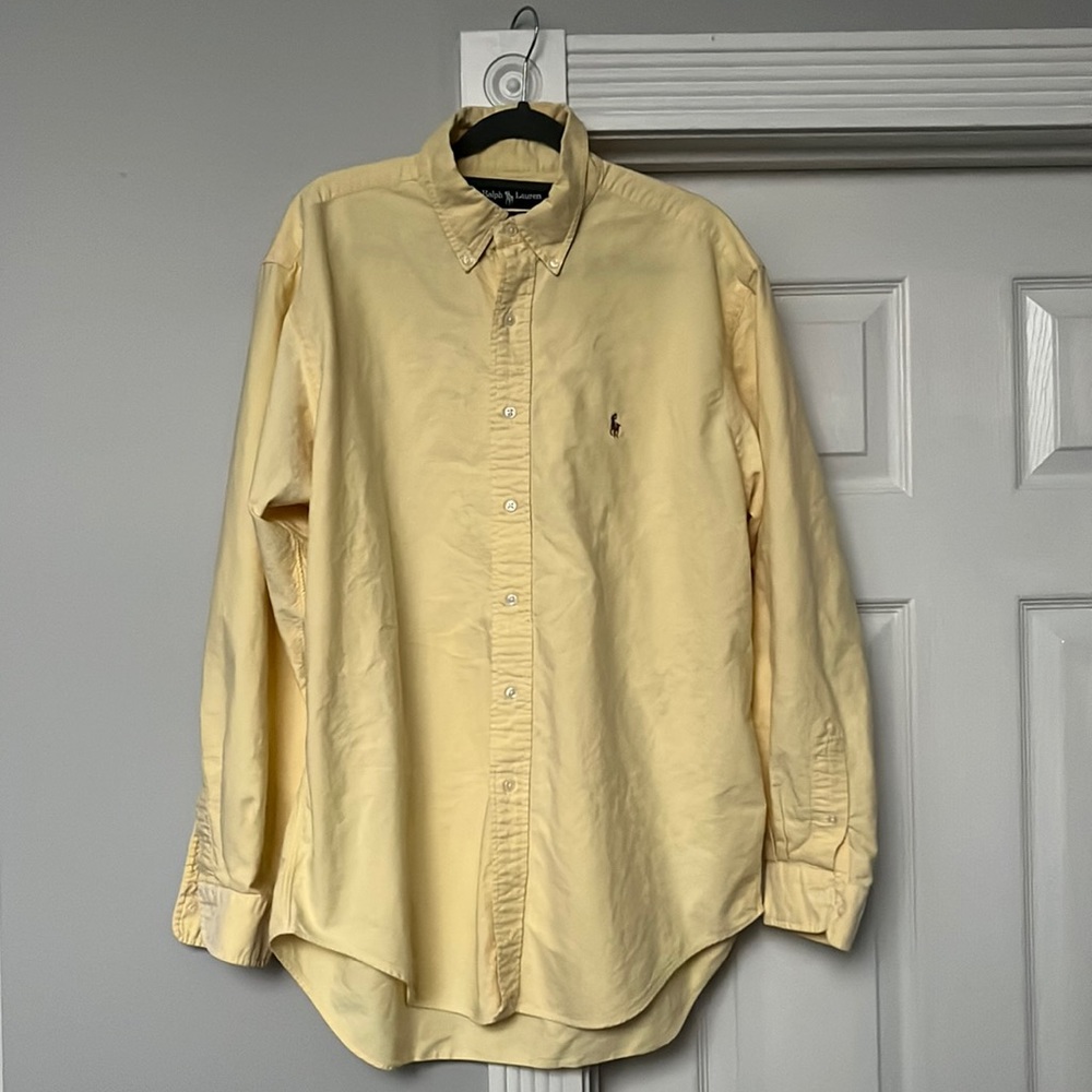 Medium Ralph Lauren Button Down Shirt